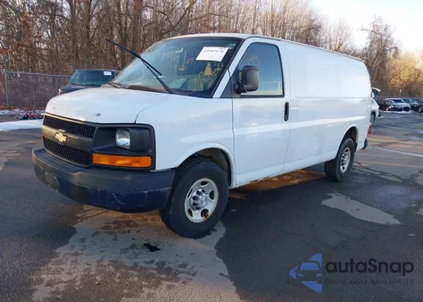 2010 Chevrolet Express 2500 Work Van z USA, uszkodzony, nr VIN 1GCZGFBA2A1179102